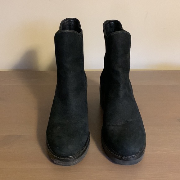 MICHAEL Michael Kors Black Chunky Booties with Rubber Soles - Women’s Size 7.5 - Picture 6 of 9